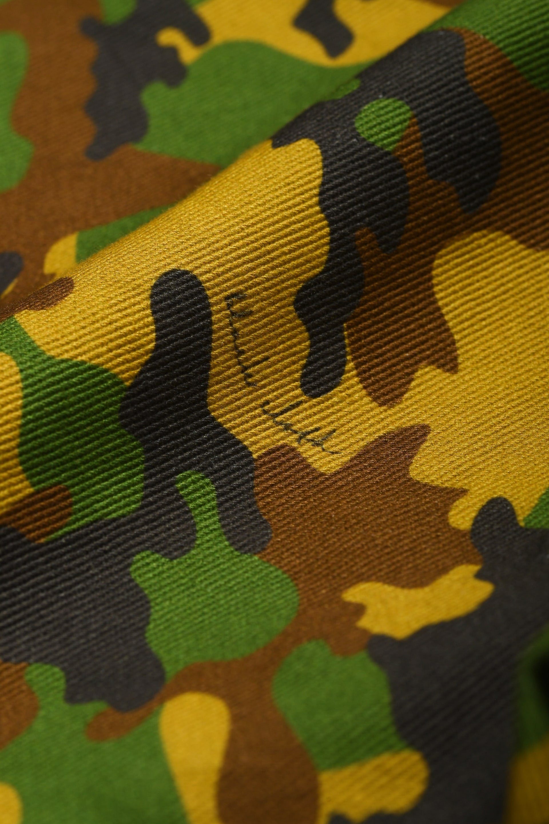 Bermuda cargo camouflage verde/giallo